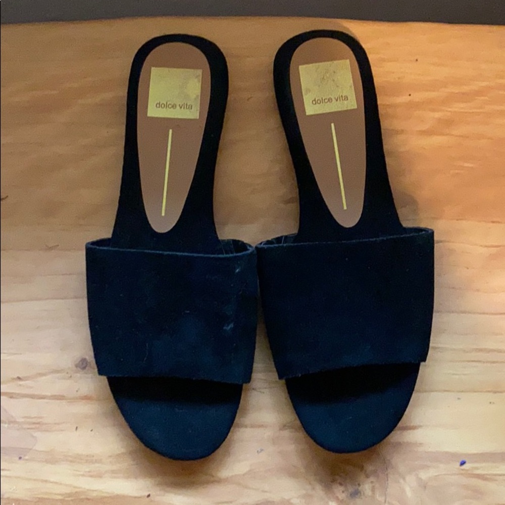 Black slide on Sandals